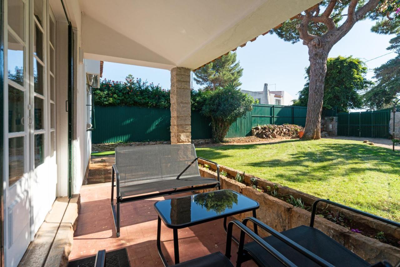 4-Bedroom House In Cascais, Near Guincho Beach Exteriör bild