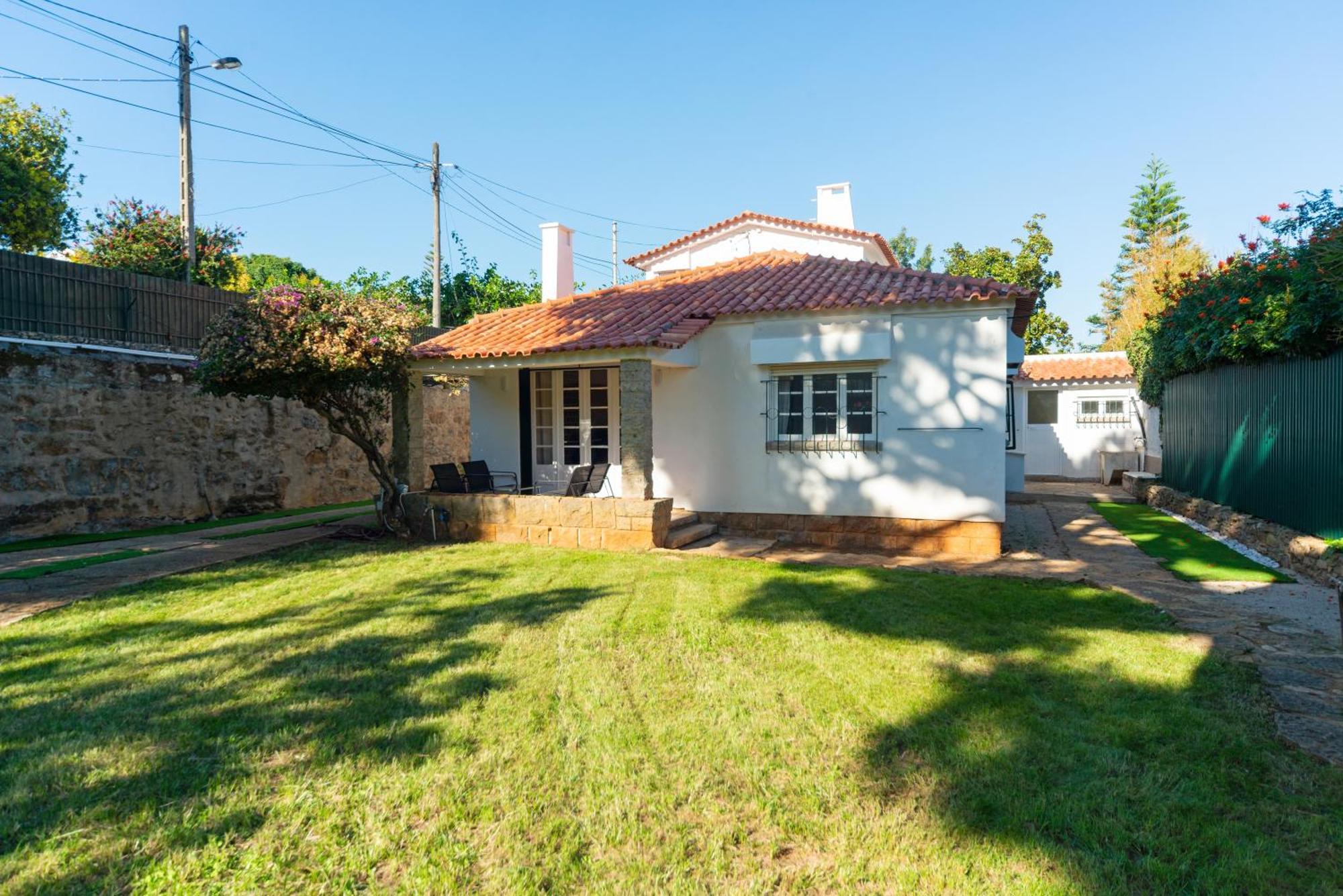 4-Bedroom House In Cascais, Near Guincho Beach Exteriör bild